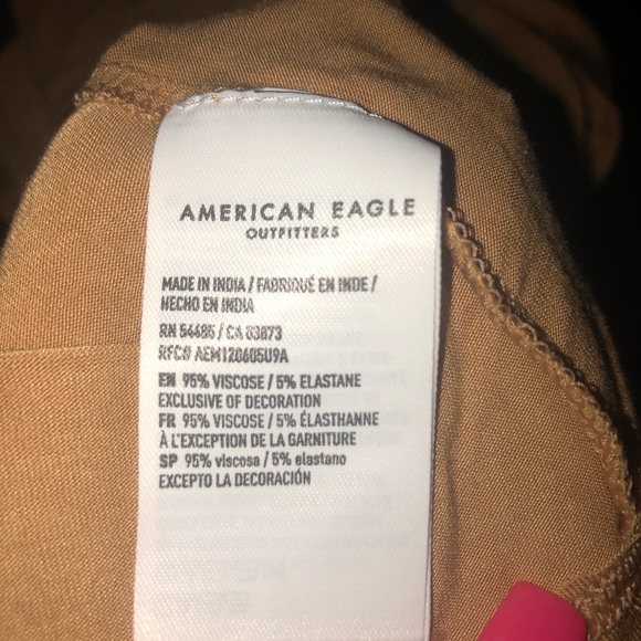 American Eagle Soft & Sexy Tie-Up Tank Top | Beige / Tan w/ Blue & White Flowers - Picture 6 of 6